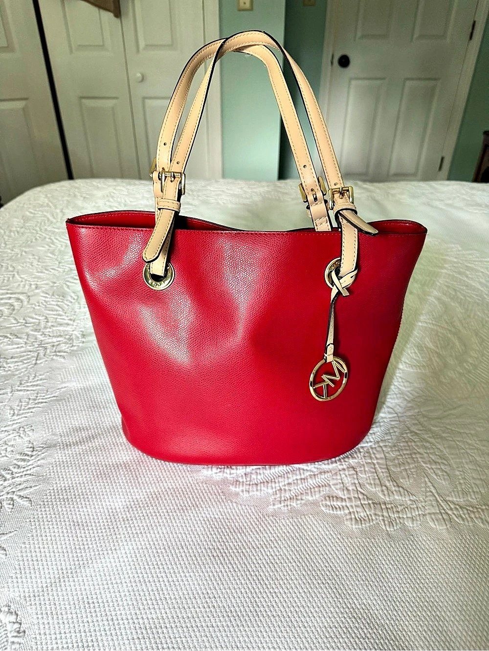 Michael Kors Jet Set Large Saffiano Leather Shoulder Bag Red & Cream